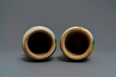 A pair of polychrome Italian maiolica albarelli, Deruta, 2nd half 16th C.